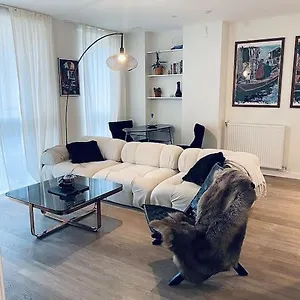 Stunning 1 Bed Luxury London