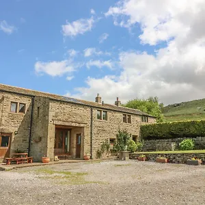 https://swallow-barn-keighley.yorkshirehotels.net